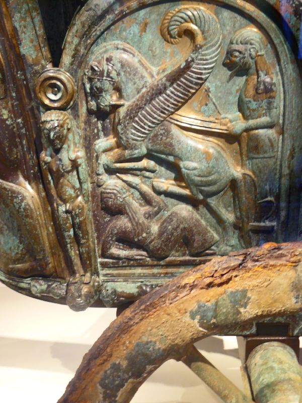 Left Side Panel of Monteleone Chariot, depicting Achilles' apotheosis. Source: Mary Harrsch, Flickr